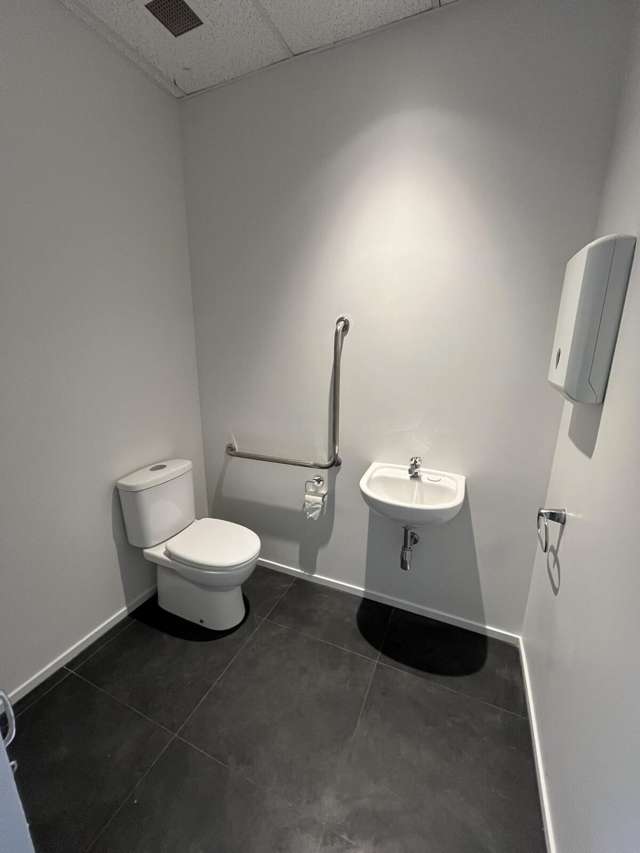 50B Tarndale Grove Albany_2