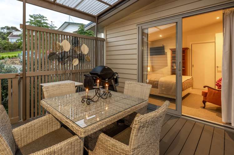 5 Church Bay Road Oneroa_11