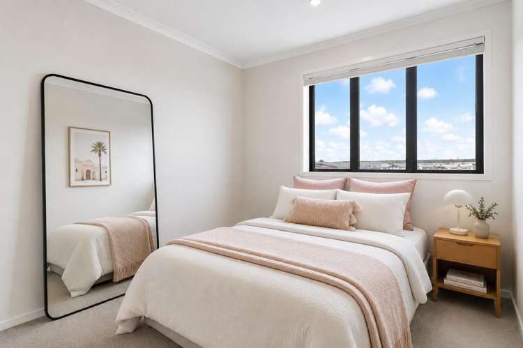 9/96 Clark Road Hobsonville_11