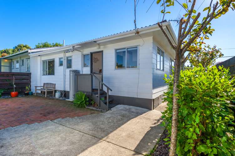 2/24 Bedford Street Te Atatu South_13