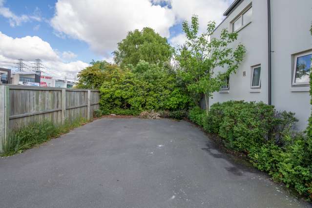 1/144 Blenheim Road Riccarton_2