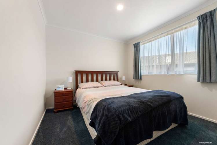 1B Charlenne Close Ranui_11