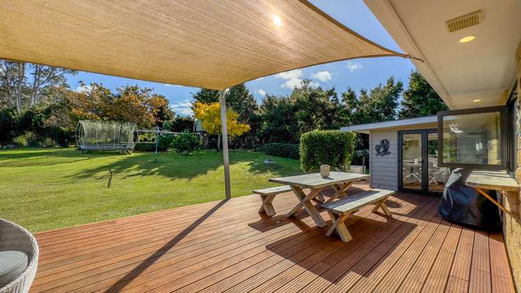 11 Mangotahi Road Thames_3