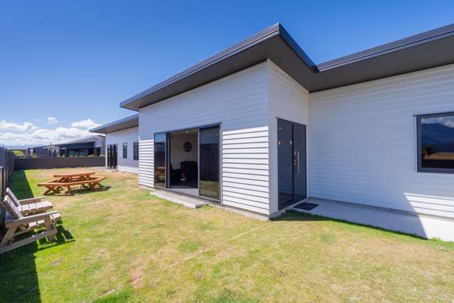 6 Red Deer Place Te Anau_2