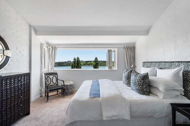 2/2 Darwin Lane Remuera_14