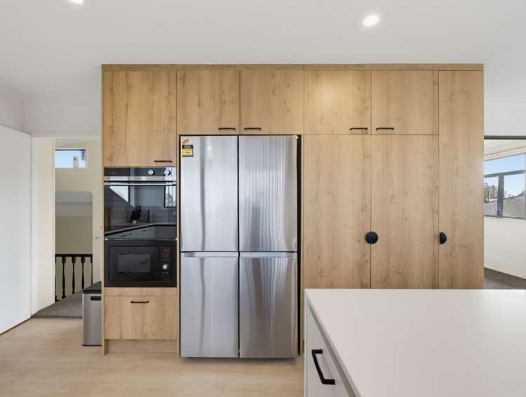 2 Regency Crescent_5