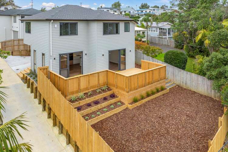 16 Bonita Avenue_0