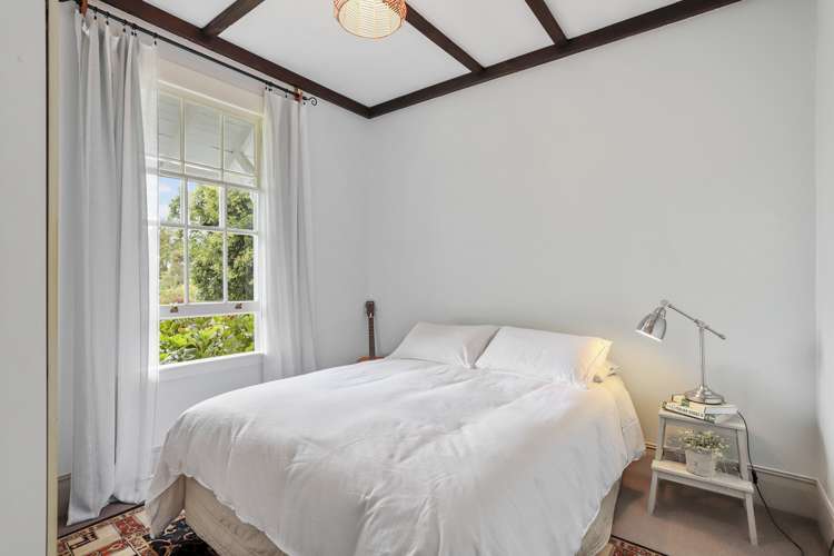 15 Huia Road Titirangi_14