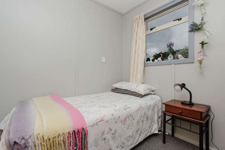 17 Coronation Street Norsewood_9