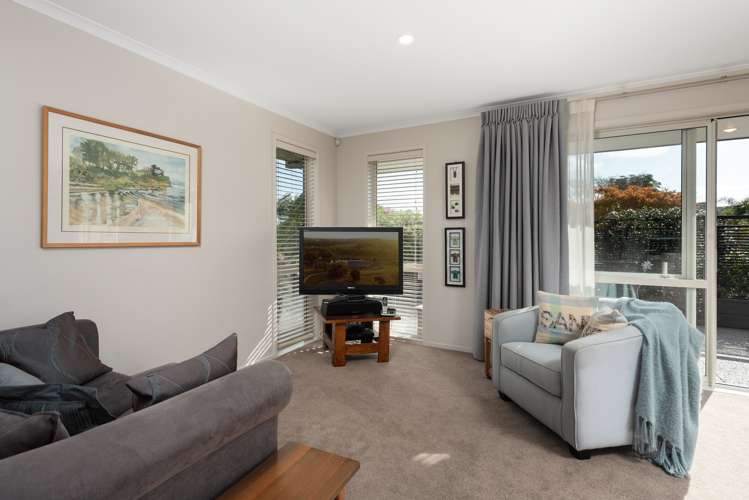 2 Tranquil Grove Omokoroa_9