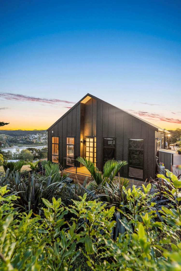 43 Cedar Terrace Stanmore Bay_24