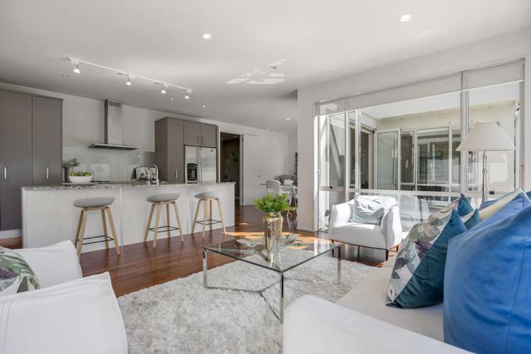 70b Waiatarua Road Remuera_26