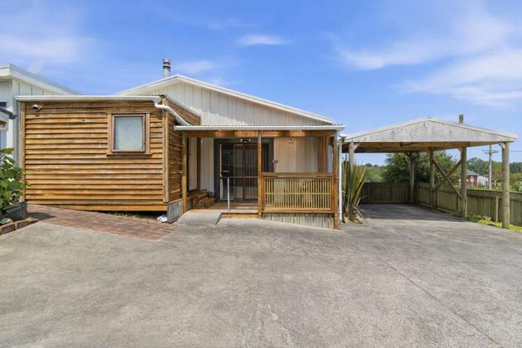 12 Whitaker Street_0