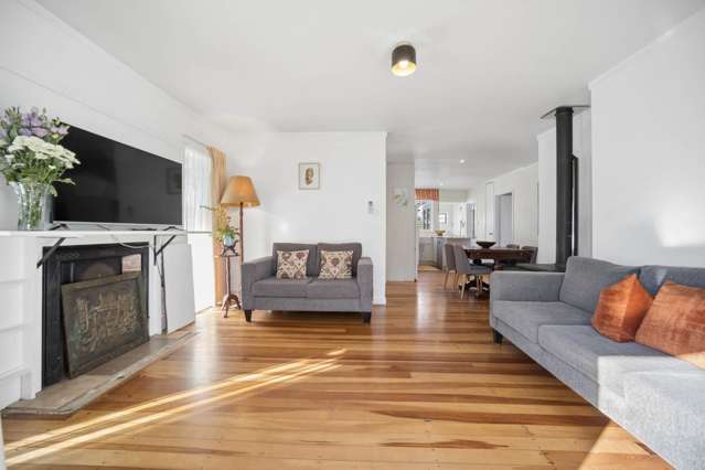 63 Roberts Road Te Atatu South_4
