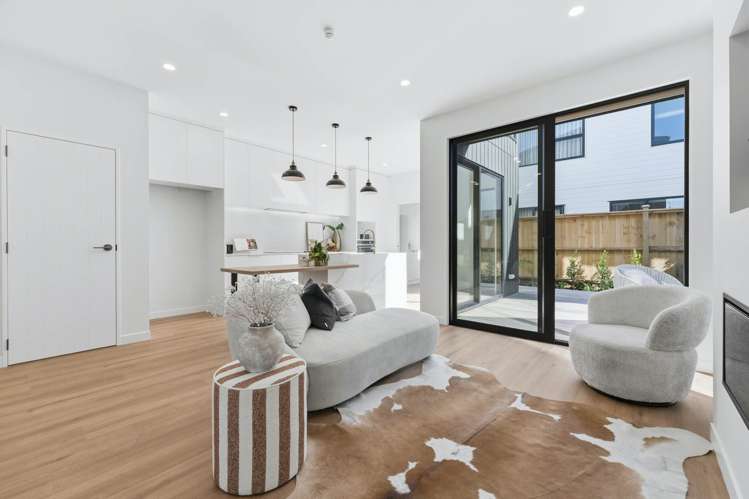 102E Te Oneroa Way_5