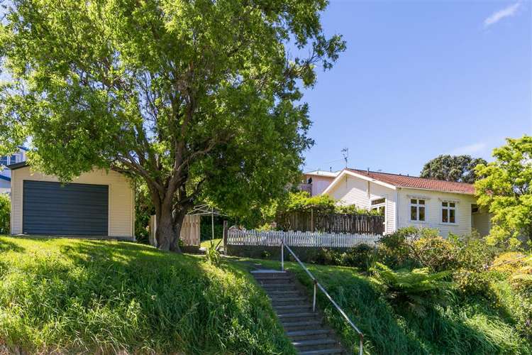 6 Murray Street Island Bay_11