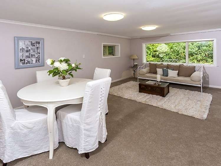 90 Beach Road Mellons Bay_12