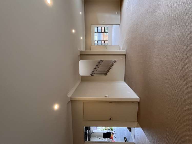 8 Terrasini Drive Flat Bush_21