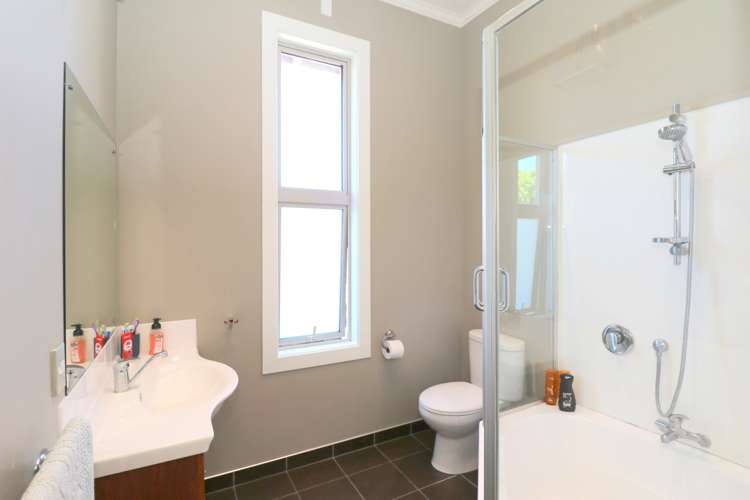 75 Grey Street Gladstone_24