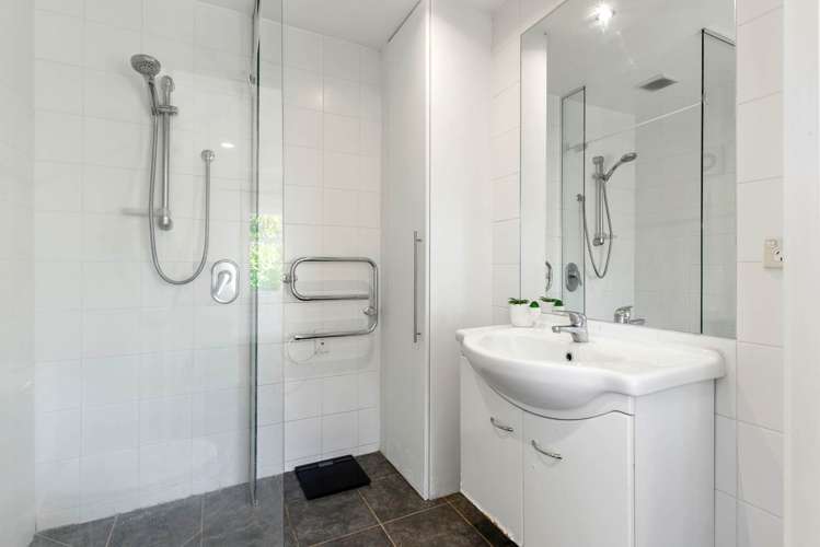 50 Killarney Avenue Torbay_9