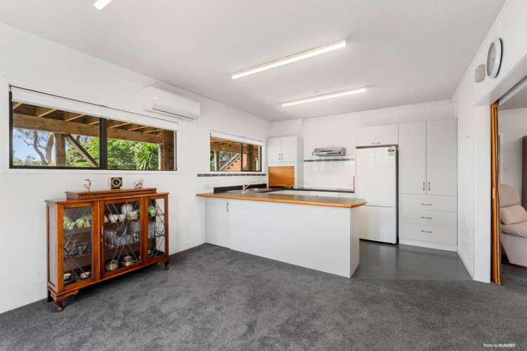 17 Hadfield Street Beach Haven_10