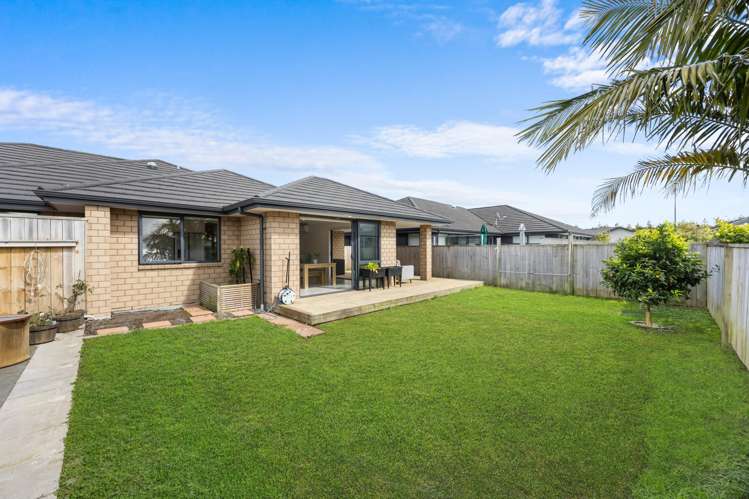 13 Leebank Crescent Riverhead_18