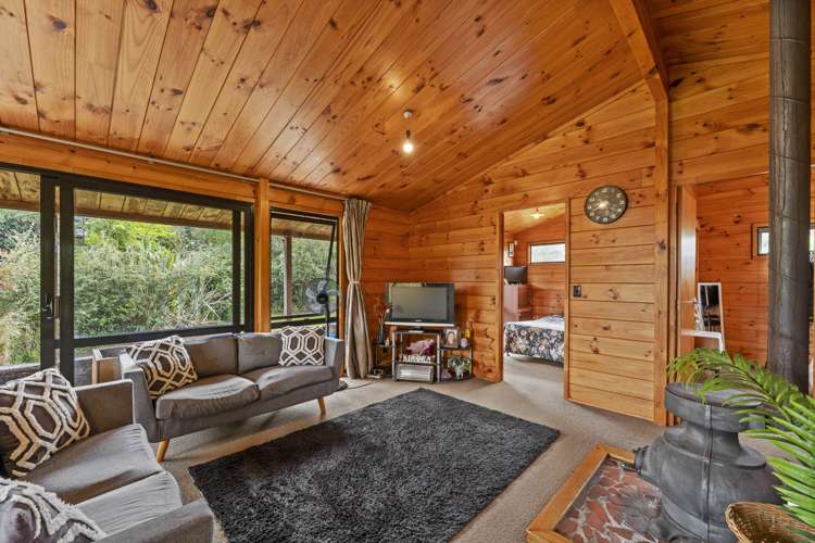 34 Tongariro Road Turangi_5