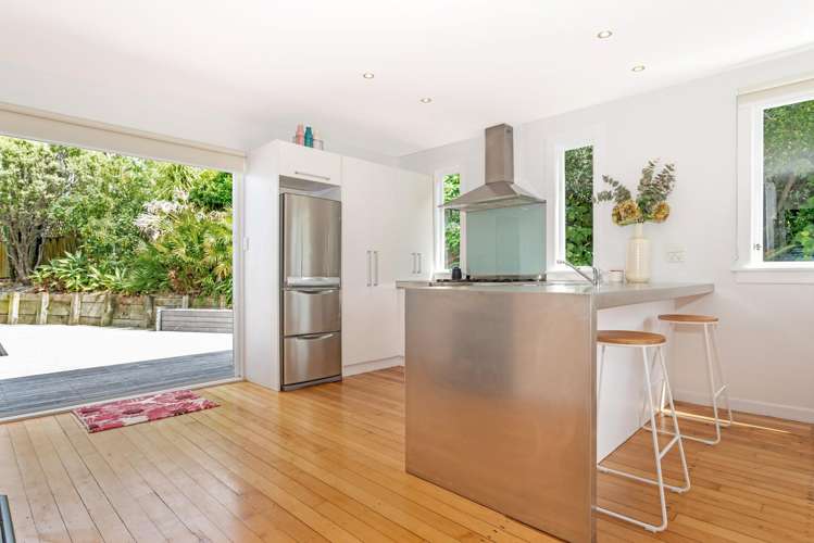 4 Lysnar Street Okitu_7