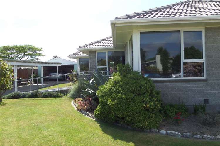 8 Dunluce Place Hornby_9