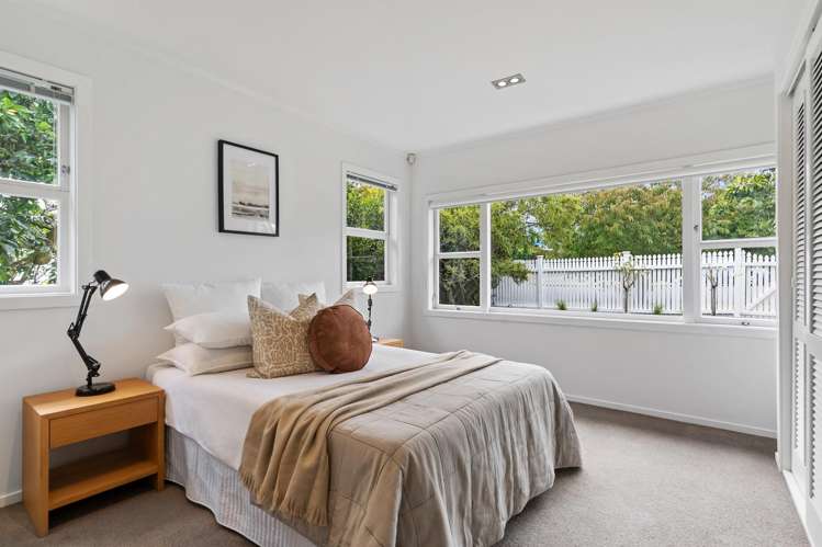 42 Parkdale Road Mount Albert_10