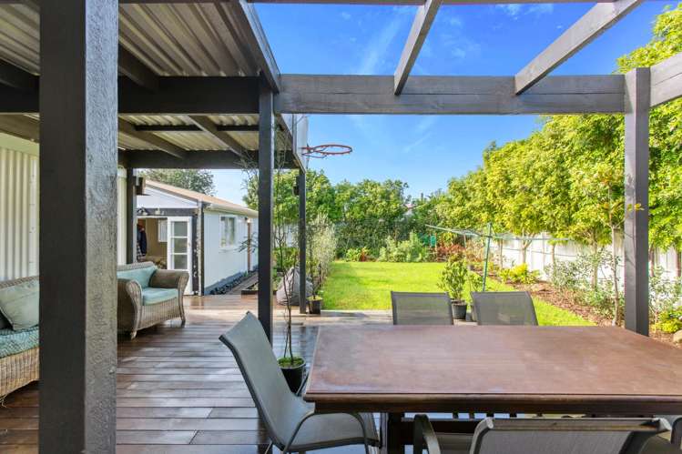 15 Kingdale Road Henderson_13