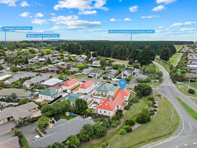 1 Waitikiri Drive Parklands_14