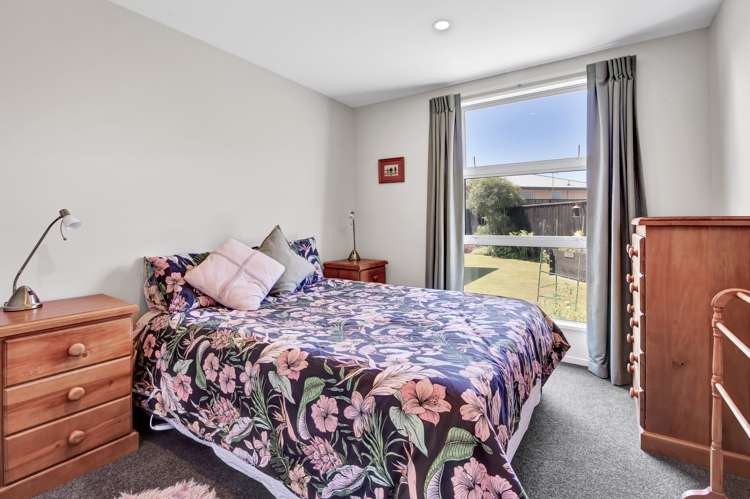 8 Wisteria Lane Rangiora_15