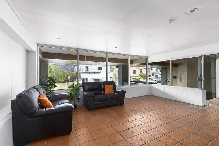 38/54 Hill Street Thorndon_12