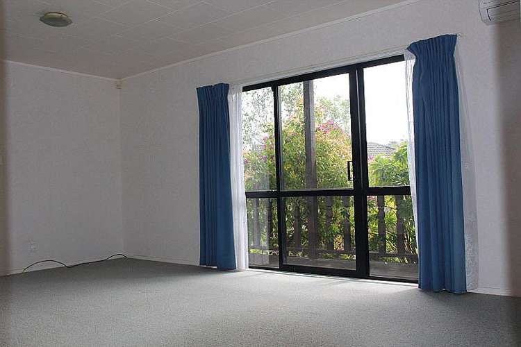 24 Leiden Place Totara Vale_3