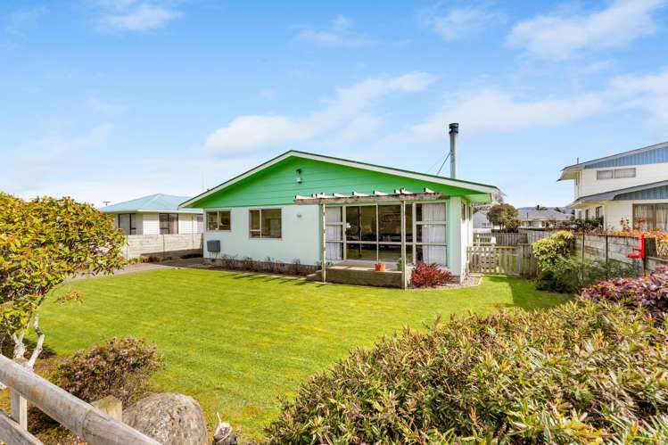 6 Tudor Road Pahiatua_24