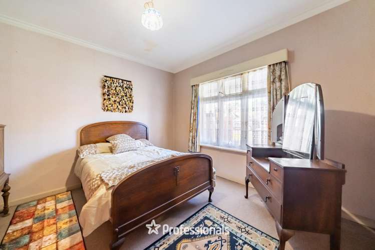 87 Penrose Street Woburn_14