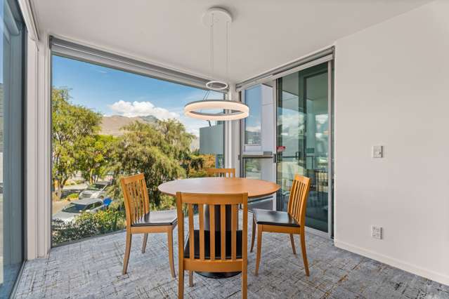 211/21 Stanley Street Queenstown_4