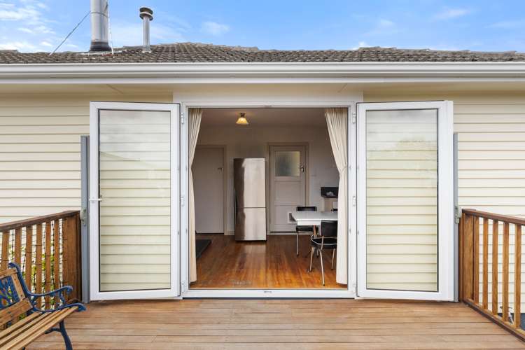 71 Hargood Street Woolston_14