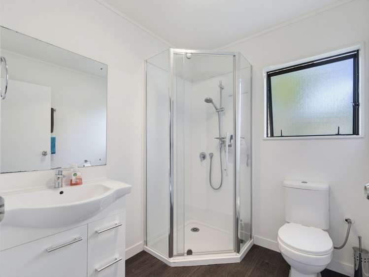 22a Bedford Street Te Atatu South_18