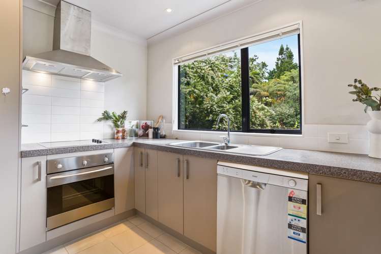 49a Flaxdale Street Birkdale_5