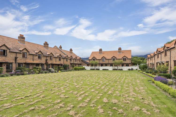 8/24 Quiet Woman Way Monaco_8