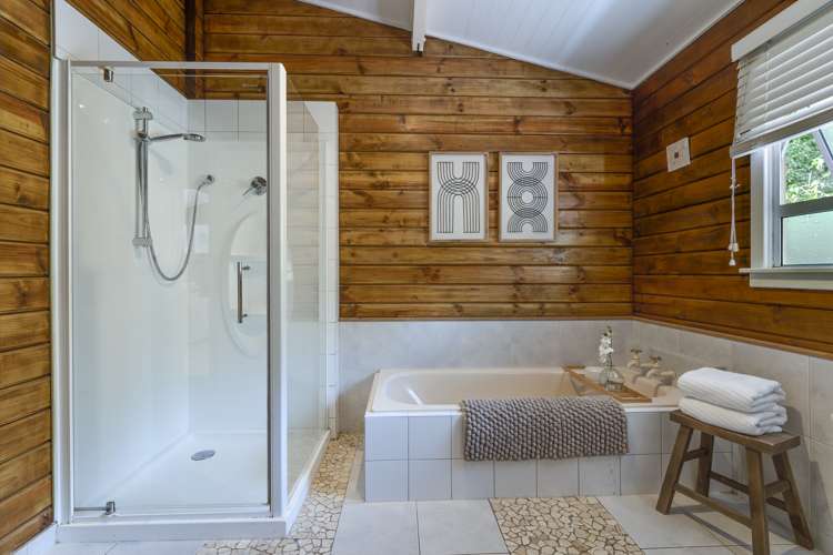 22 Mckerrow Place Fernhill/Sunshine Bay_8