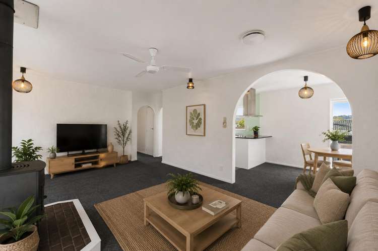 10 Leatham Crescent Opaheke_12