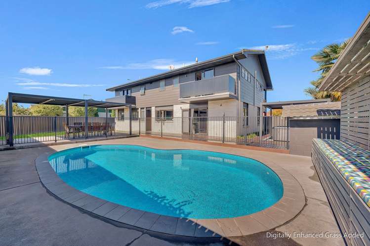 33 Surrey Street Taradale_19