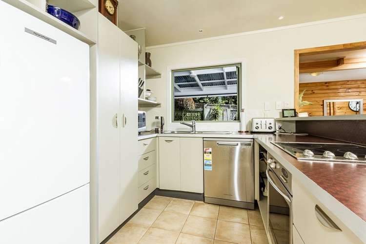 2/35 Cassino Street Bayswater_6