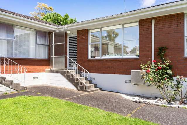4/38 Shackleton Road Mt Eden_2