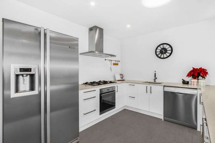 13 Larmer Drive Kumeu_4