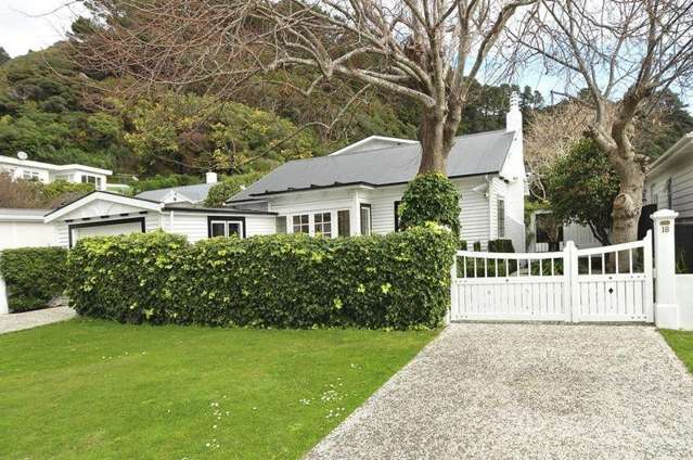  18 Nikau Street Eastbourne_3
