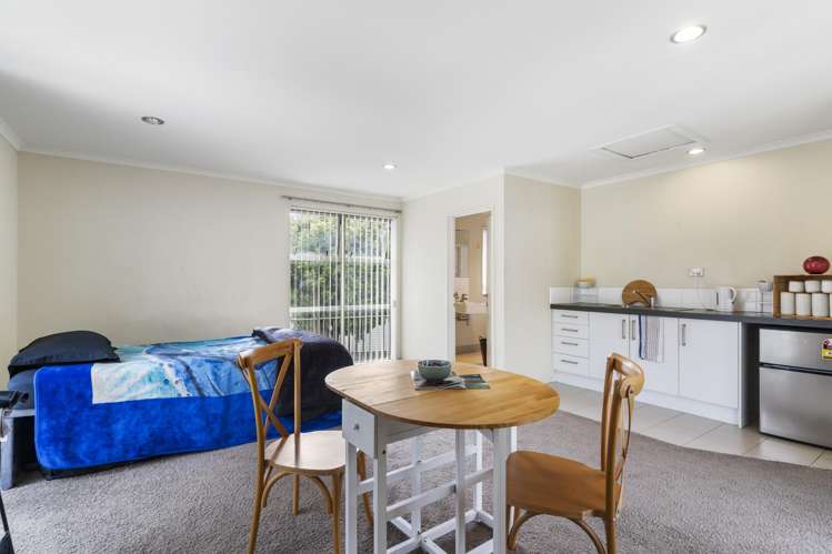 71 Bruce Pulman Drive Takanini_7